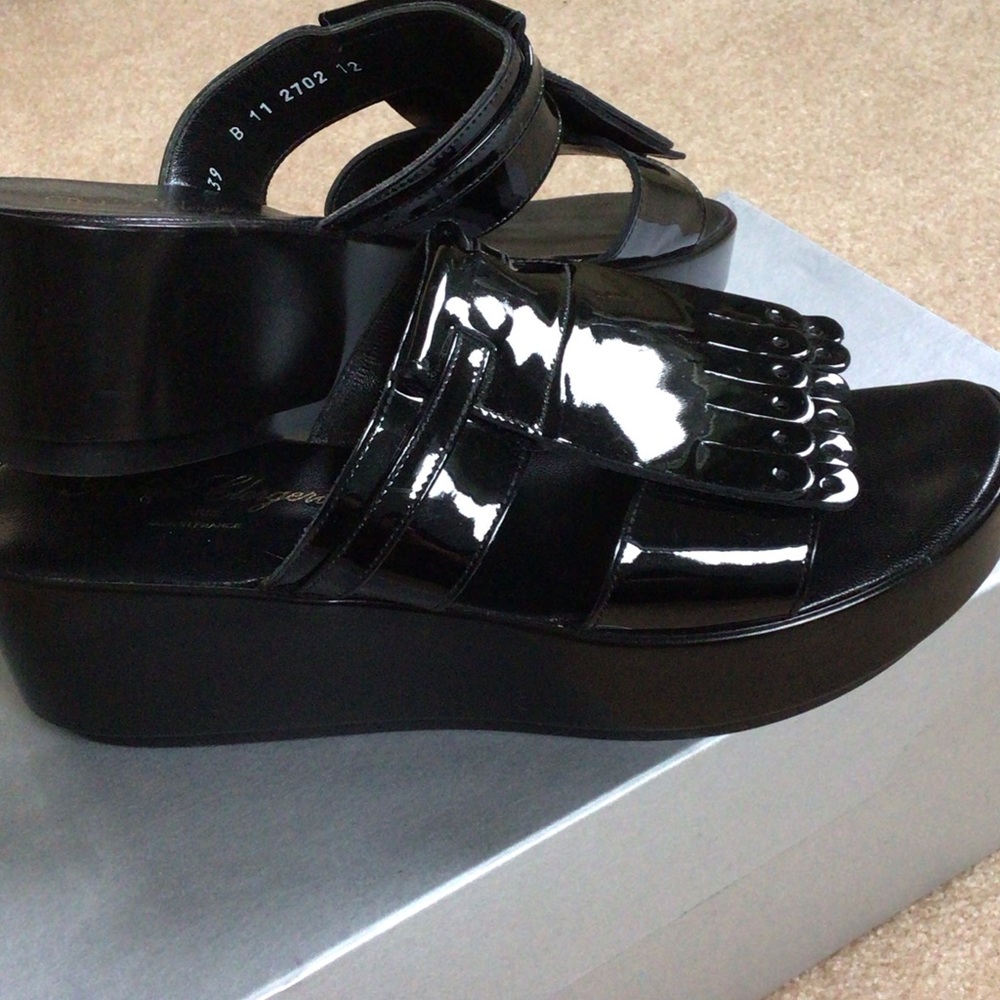 Robert Clergerie Black Platform Sandals size 8